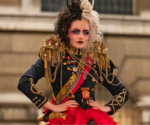 Emma Stone's Role in 'Cruella' photo